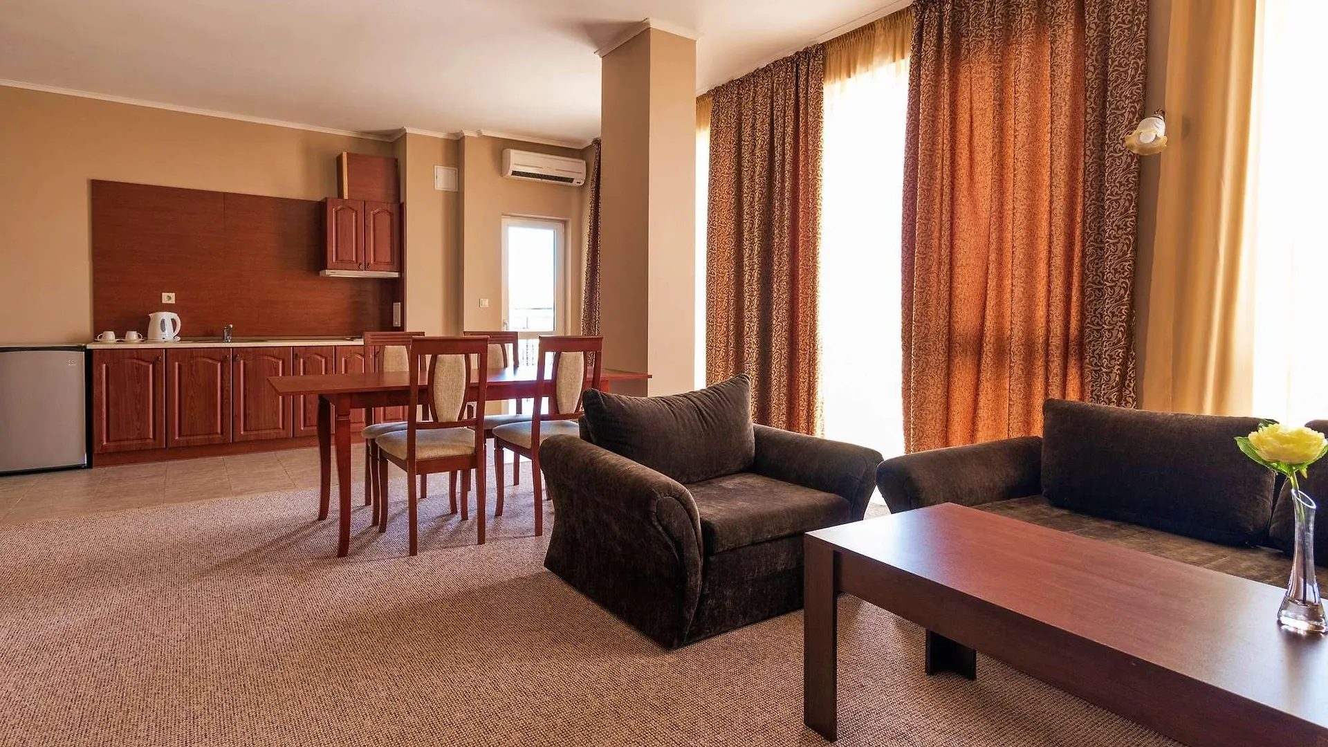 Festa Pomorie Resort
