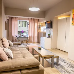 city-center-apartament-marta.goldensandshotels.net/