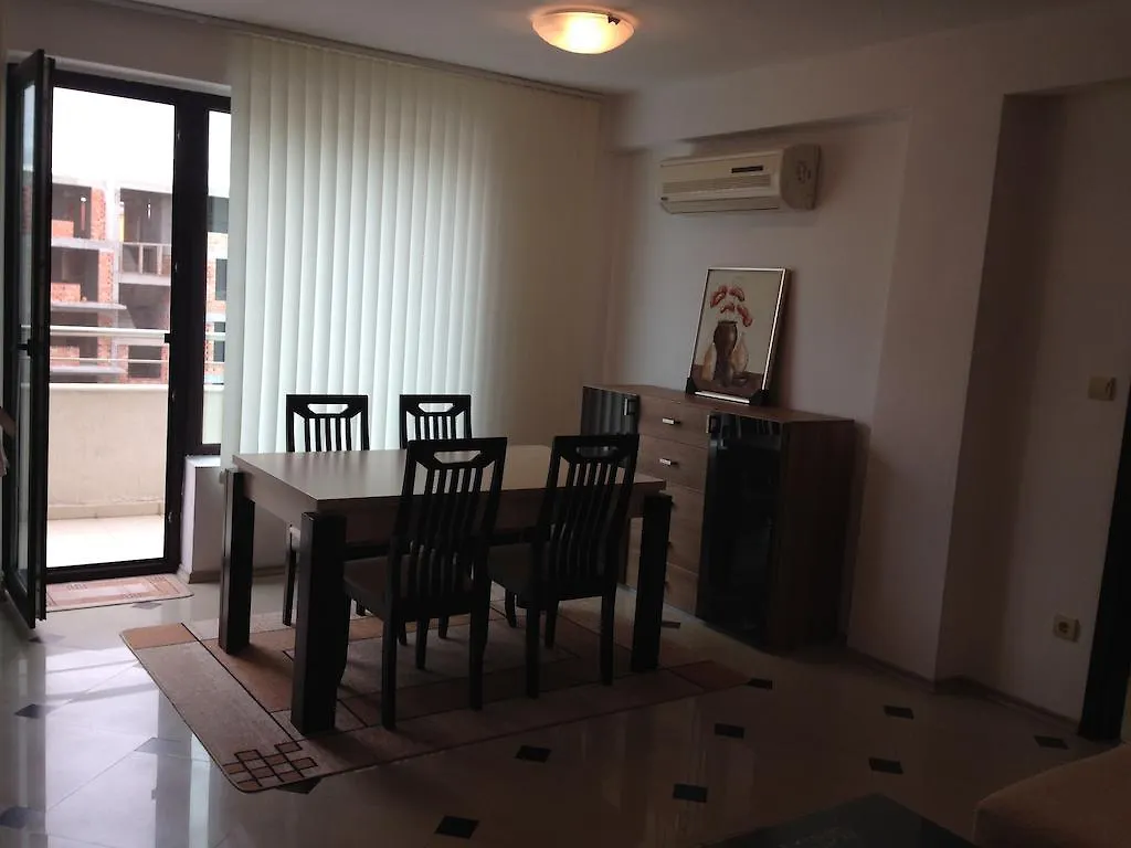 Отель Festa Pomorie Resort